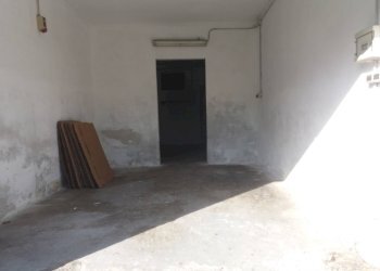 Foto 1 - Magazzino via lenin
 
-, San Giuliano Terme - foto 1