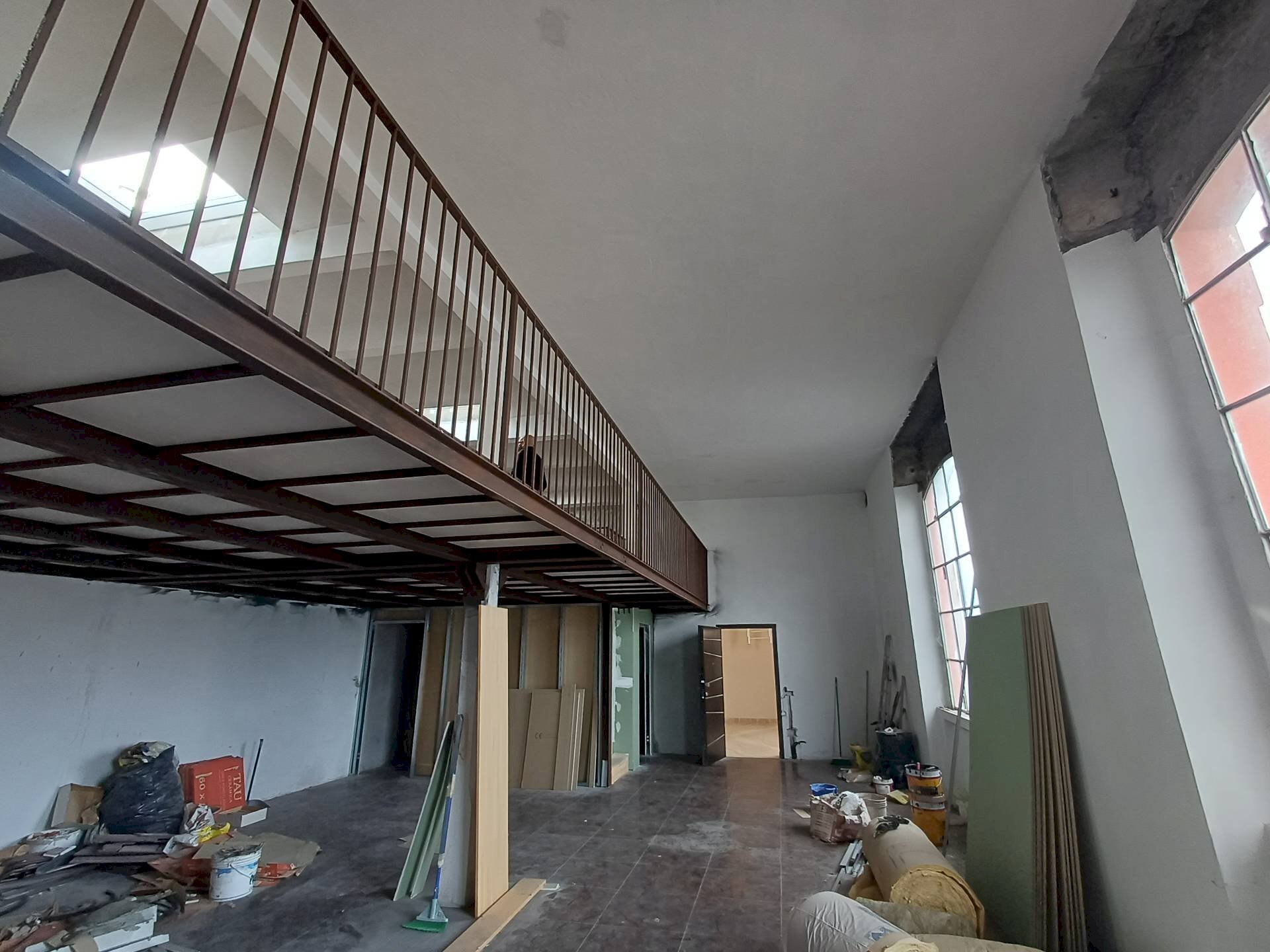 Foto 2 - Attività Commerciale Via Giosue' Carducci, San Giuliano Terme - foto 2