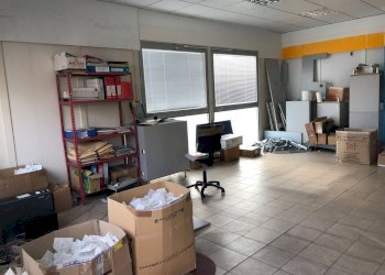 Foto 3 - Commercial Activity via tosco romagnola
 
1, Cascina - photo 3