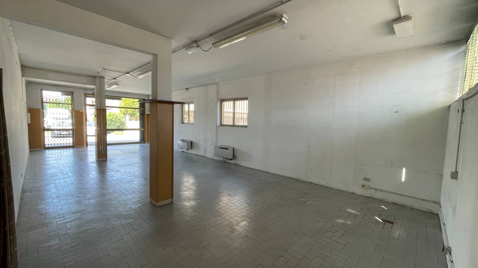 Foto 3 - Commercial Activity piazza giorgio pira
 
5, Cascina - photo 3