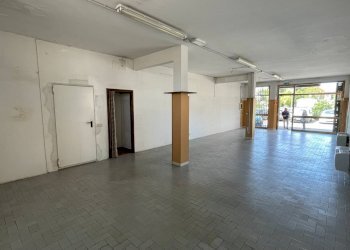 Foto 4 - Commercial Activity piazza giorgio pira
 
5, Cascina - photo 4