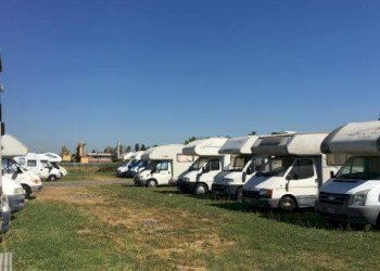 Foto 2 - Box satatale 12
 
-, San Giuliano Terme - foto 2