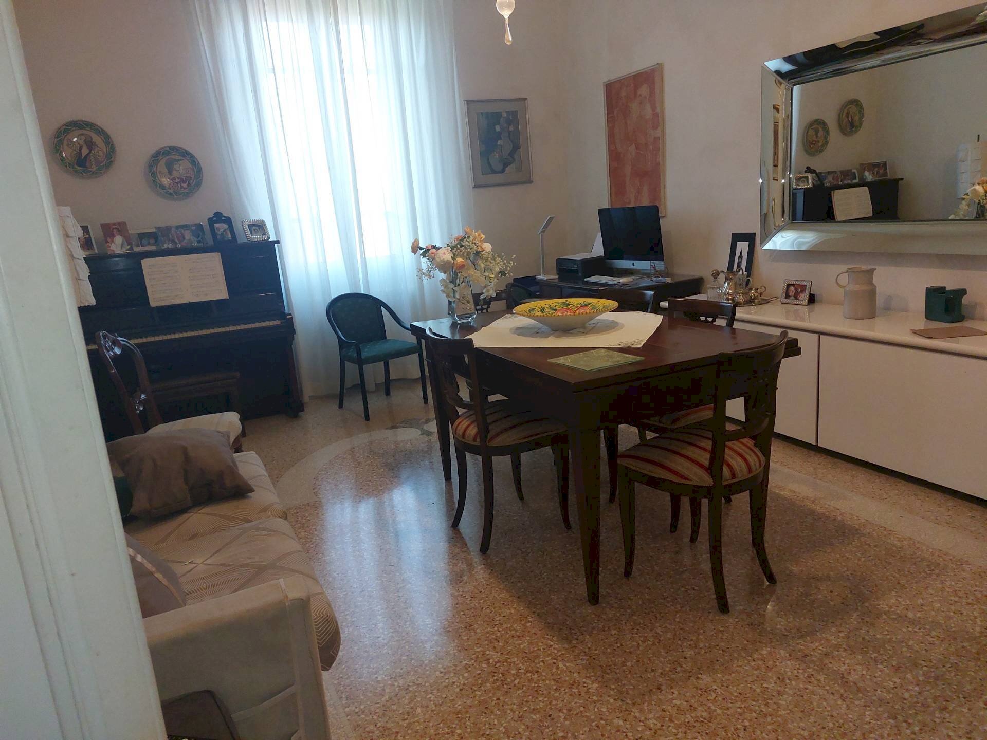 Foto 3 - Villa a Schiera sd statale 12
 
123, San Giuliano Terme - foto 3