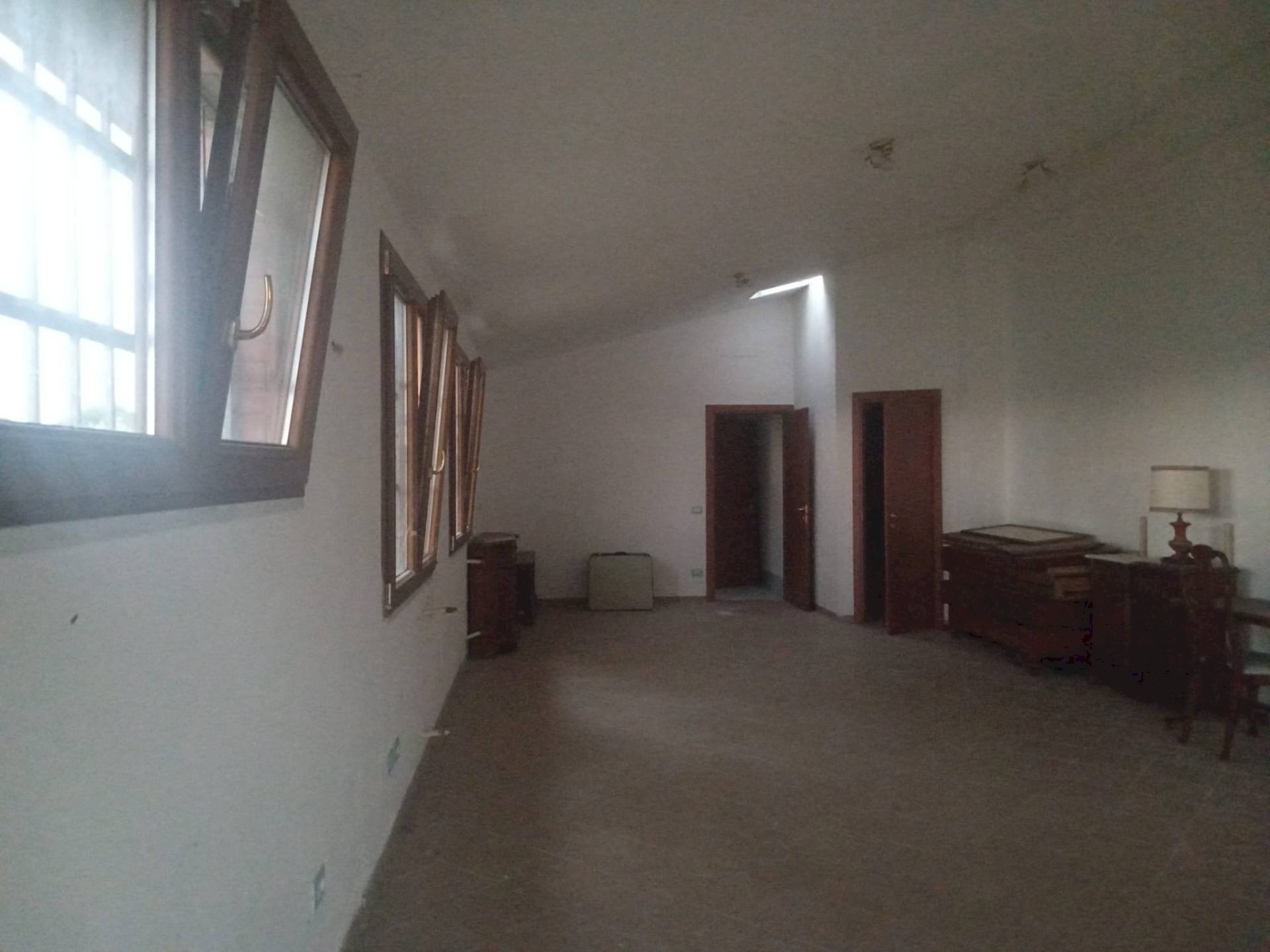 Foto 3 - Commercial Activity via carlo marx
 
-, San Giuliano Terme - photo 3