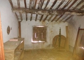 Foto 3 - Casa indipendente via statale abetone
 
-, San Giuliano Terme - foto 3