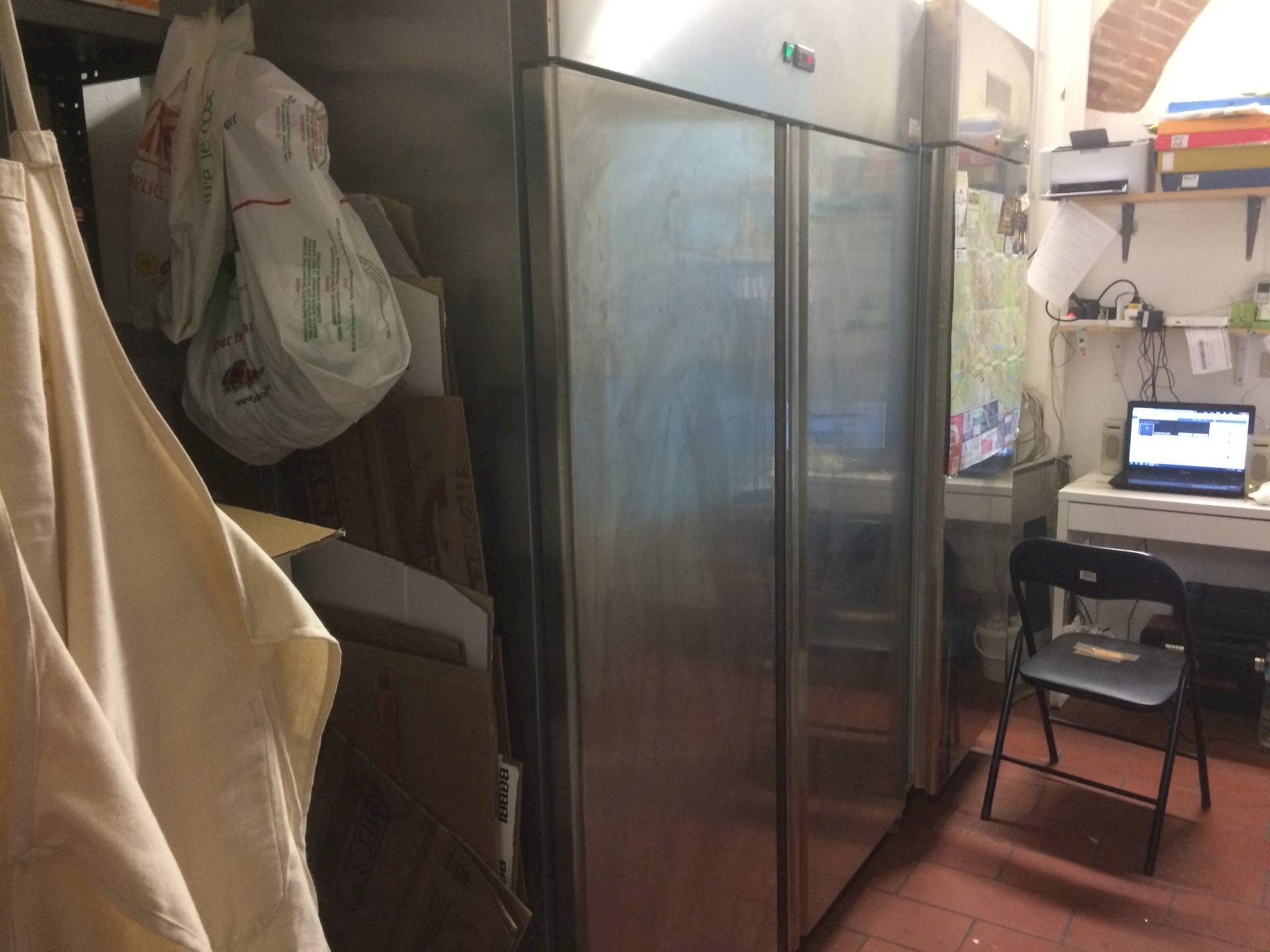 Foto 2 - Attività Commerciale Corso Italia
 
1, Pisa - foto 2