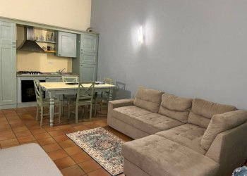 Foto 1 - Bilocale Viale Del Tirreno
 
23, Pisa - foto 1