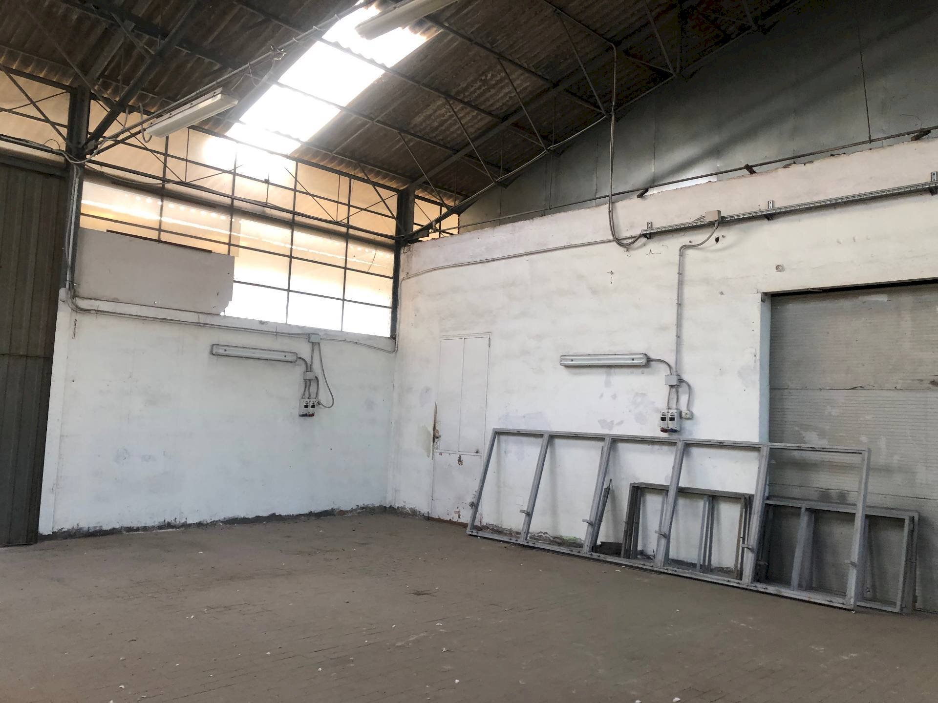 Foto 2 - Commercial Activity via lenin
 
-, San Giuliano Terme - photo 2