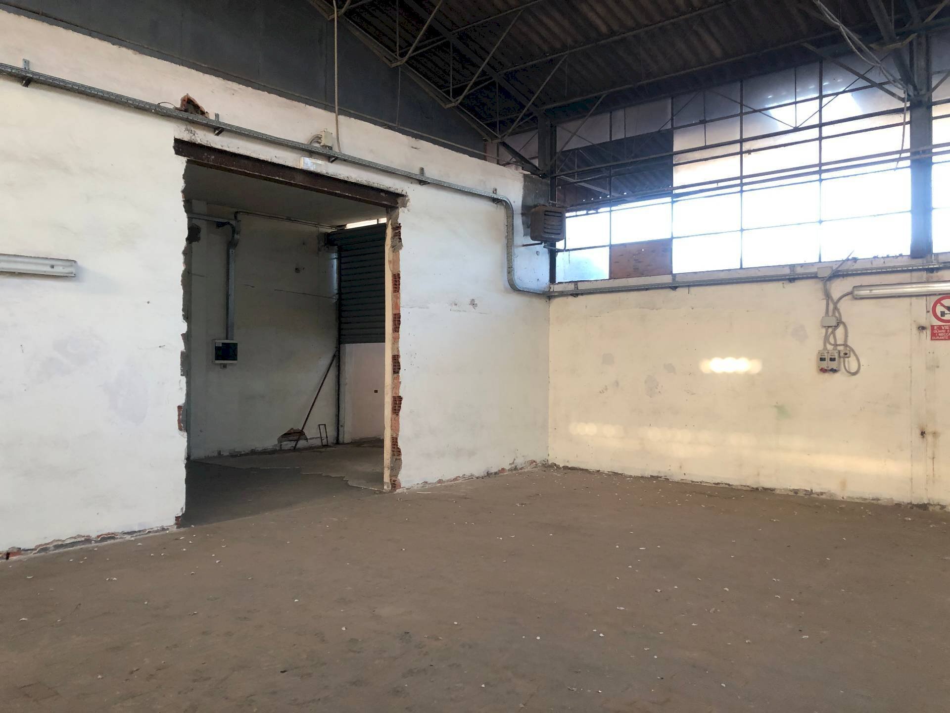 Foto 3 - Commercial Activity via lenin
 
-, San Giuliano Terme - photo 3