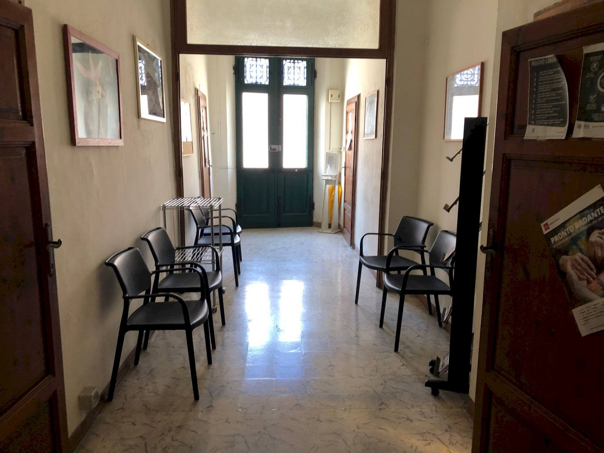 Foto 1 - Office via tosco romagnola
 
1, Cascina - floor plans 1