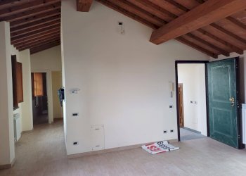 Foto 6 - Bilocale via possenti
 
-, San Giuliano Terme - foto 6