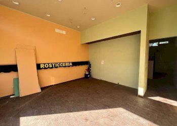 Foto 1 - Attività Commerciale Via michelangelo
 
15, Pisa - foto 1