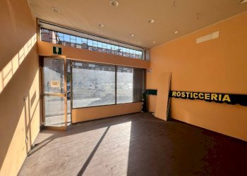 Foto 4 - Attività Commerciale Via michelangelo
 
15, Pisa - foto 4