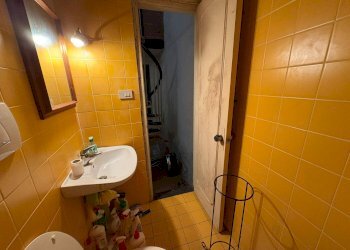 Foto 11 - Attività Commerciale Via San Martino
 
1, Pisa - foto 11