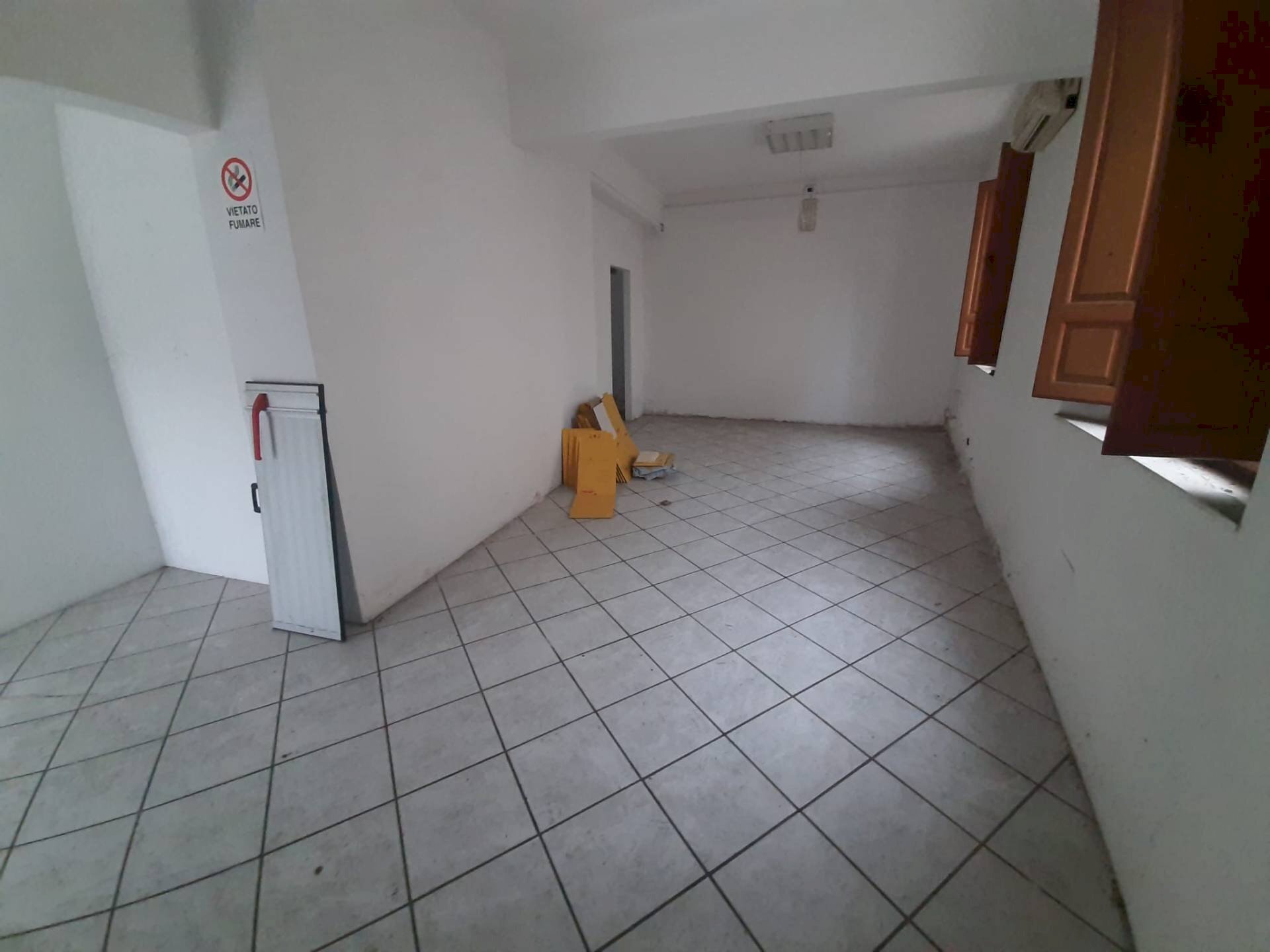 Foto 3 - Attività Commerciale via che guevara pontasserchio
 
55, San Giuliano Terme - foto 3