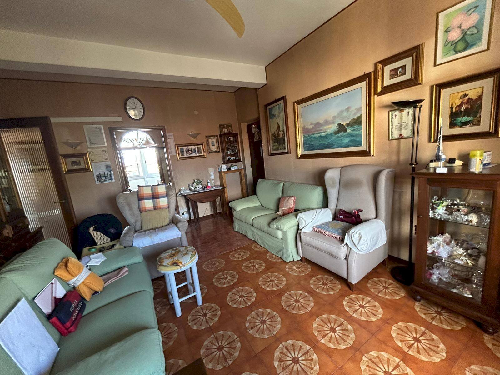 Foto 3 - Four-room apartment via giovanni pascoli
 
1, Cascina - photo 3