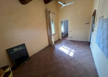 Foto 4 - Quadrilocale via piastroni
 
25, Cascina - foto 4