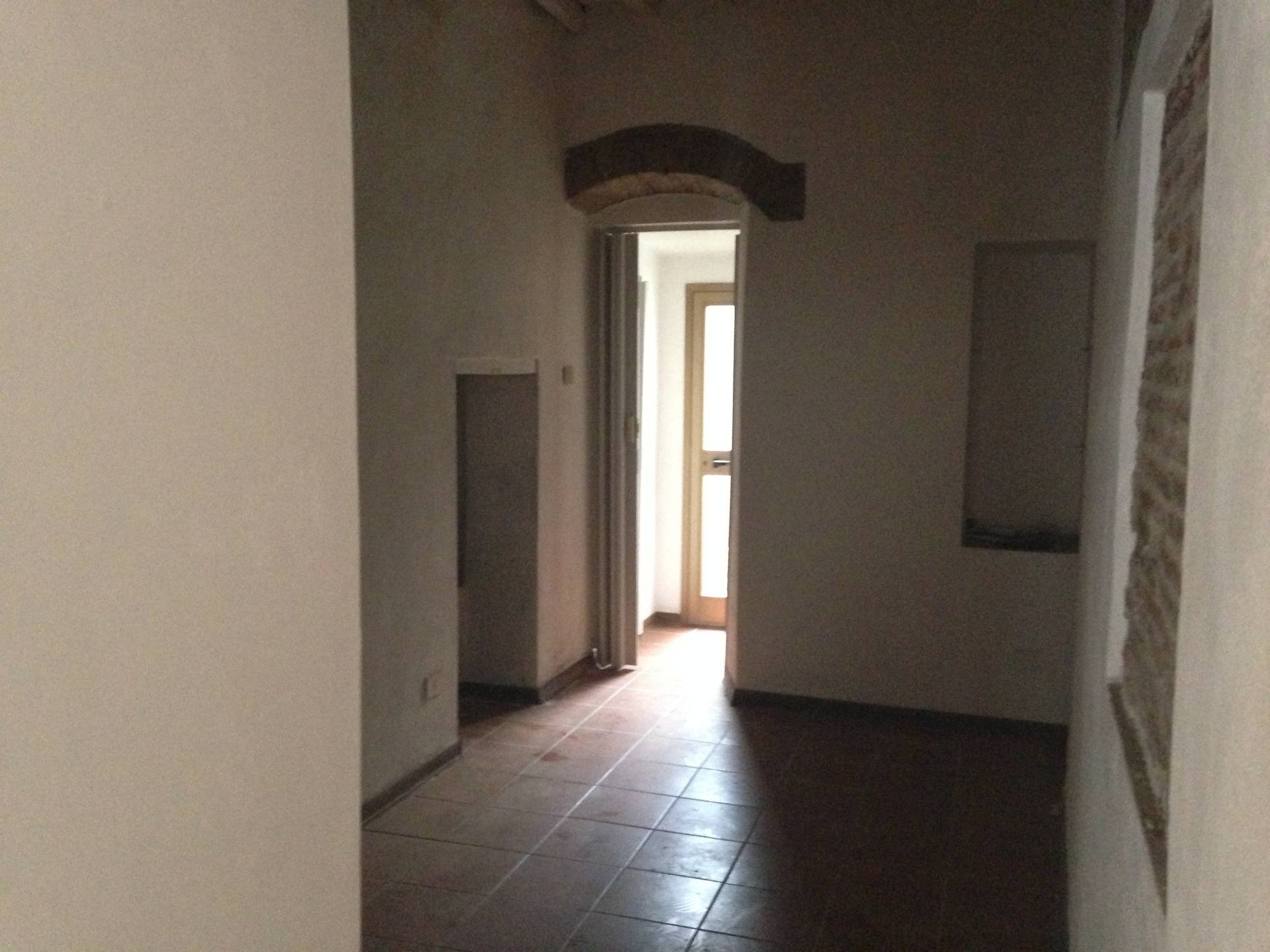 Foto 2 - Commercial Activity Via Nicola Tacchinardi
3, Livorno - photo 2