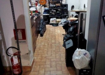 Foto 14 - Commercial Activity Via ugo la malfa
 
33, Collesalvetti - photo 14