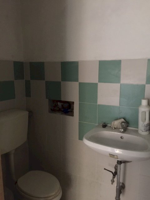 Foto 3 - Attività Commerciale Via Pio Alberto Del Corona
 
20, Livorno - foto 3