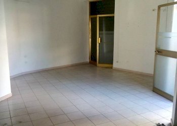 Foto 1 - Attività Commerciale Via Gugliermo Marconi
15, Livorno - foto 1