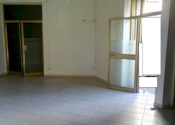 Foto 2 - Attività Commerciale Via Gugliermo Marconi
15, Livorno - foto 2