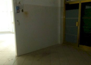 Foto 9 - Attività Commerciale Via Gugliermo Marconi
15, Livorno - foto 9