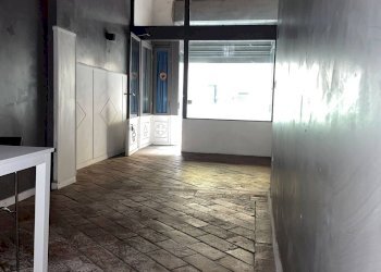 Foto 6 - Attività Commerciale Via Corso Amedeo
15, Livorno - foto 6