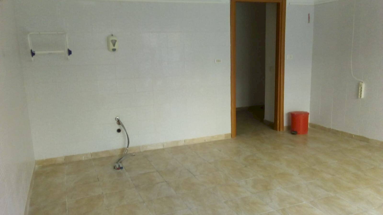 Foto 2 - Attività Commerciale Via Buontalenti
 
17, Livorno - foto 2