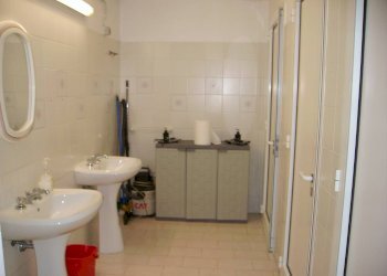 Foto 16 - Attività Commerciale Via Aurelio Nicolodi
 
20, Livorno - foto 16