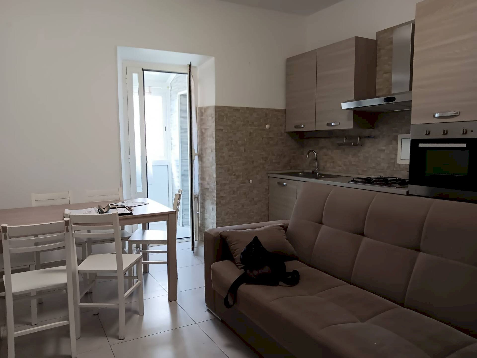 Foto 1 - Trilocale P.zza XI Maggio
 
1, Livorno - foto 1