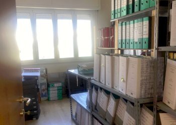 Foto 13 - Ufficio Via Leonardo Da Vinci
 
13, Livorno - foto 13