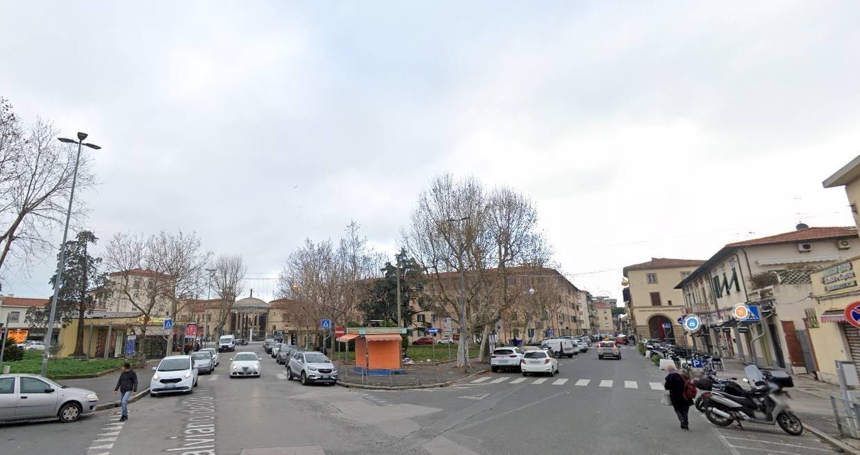 Foto 2 - Commercial Activity Piazza Damiano Chiesa
22, Livorno - photo 2