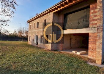 Foto 2 - Rustico Via Sant'Andrea, Montebelluna - foto 2