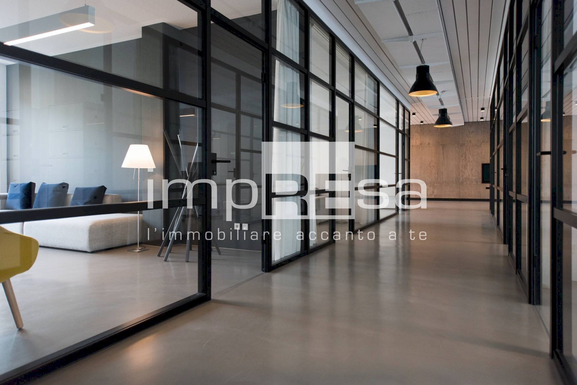 Foto 2 - Negozio via Roma
125, Cinto Caomaggiore - foto 2