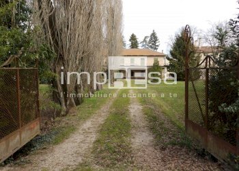 Foto 1 - Rustico via Triangolo
 
2, Caorle - foto 1