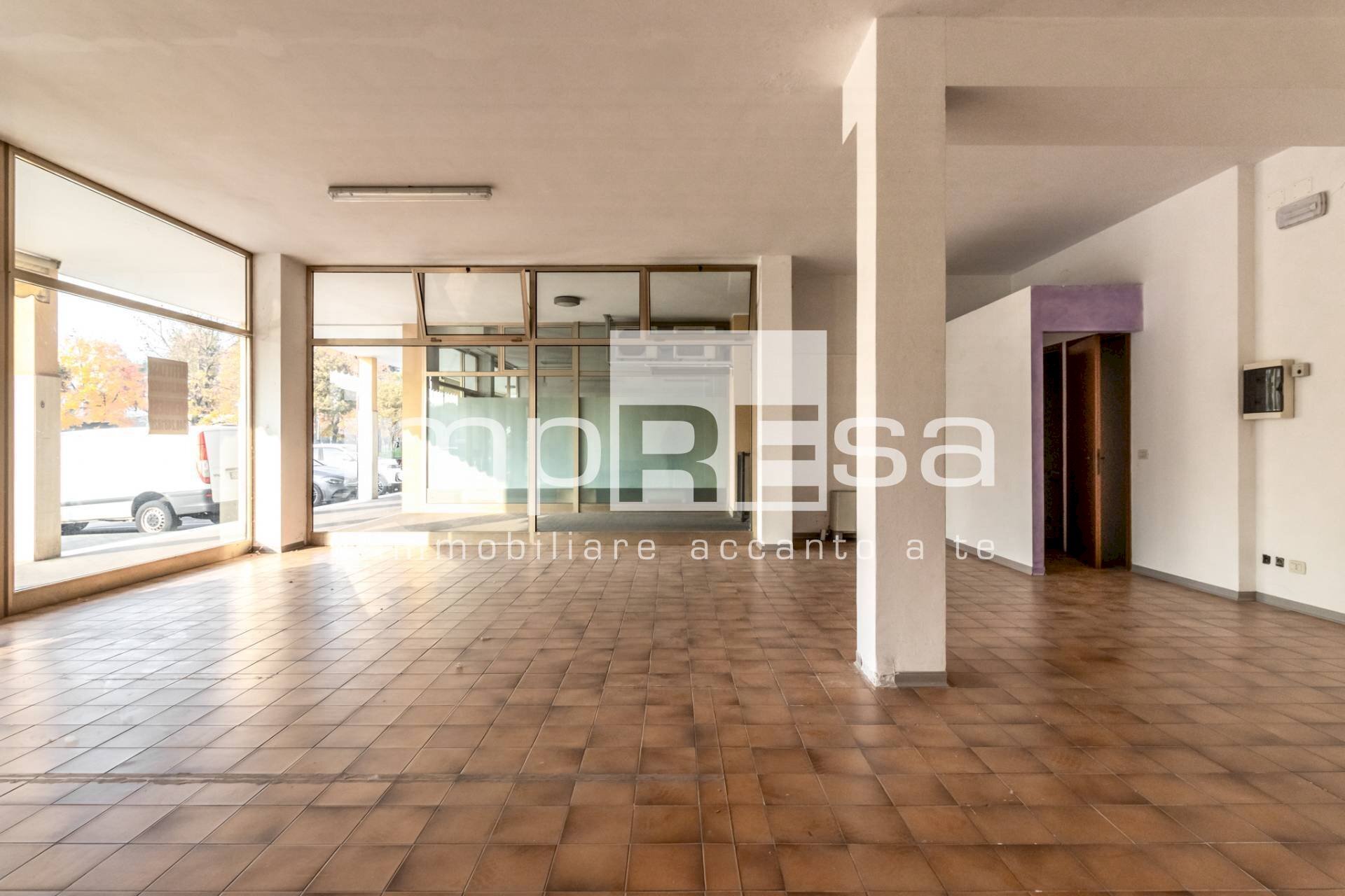 Foto 2 - Negozio Via Risorgimento, Motta di Livenza - foto 2