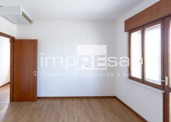 Foto 9 - Stabile - Palazzo Via Vincenzo Bellini
 
10, Musile di Piave - foto 9