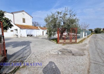 Foto 30 - Independent house Via Giuseppe Verdi
 
174, Sant'Egidio alla Vibrata - photo 30