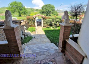 Foto 3 - Terraced Villa Viale Dei Fiori
 
49, Sant'Egidio alla Vibrata - photo 3