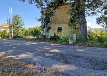 Foto 2 - Rustico Via della Madonna
 
19, Campli - foto 2