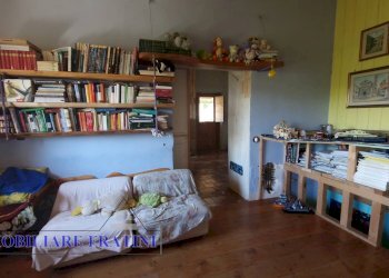 Foto 2 - Independent house Via Poggio Paganello
 
74, Roccafluvione - photo 2