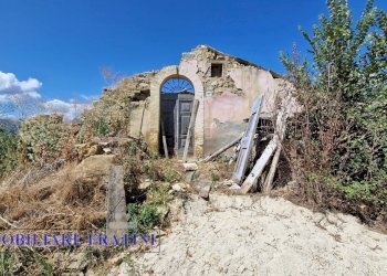 Foto 32 - Independent house Via Poggio Paganello
 
74, Roccafluvione - photo 32