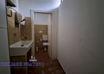 Foto 17 - Magazzino Via Maiella
 
4, Ancarano - foto 17