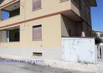 Foto 15 - Independent house Via Parini
 
14, Sant'Egidio alla Vibrata - photo 15