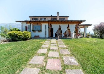 Foto 2 - Casa semi indipendente Strada Provinciale 52 Nolfese
 
11, Pratola Peligna - foto 2