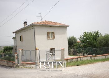 Foto 36 - Casa indipendente Frazione Raieto, Civitella del Tronto - foto 36