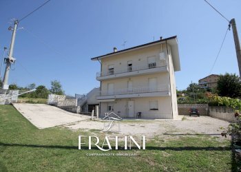 Foto 2 - Appartamento Via per Teramo
 
3, Civitella del Tronto - foto 2