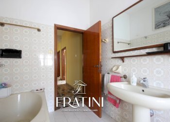 Foto 23 - Independent house via Camillo Benso Conte di Cavour
 
10, Sant'Egidio alla Vibrata - photo 23