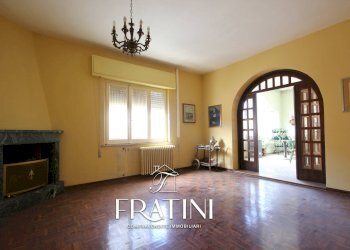 Foto 2 - Appartamento Via Cavour
 
10, Sant'Egidio alla Vibrata - foto 2